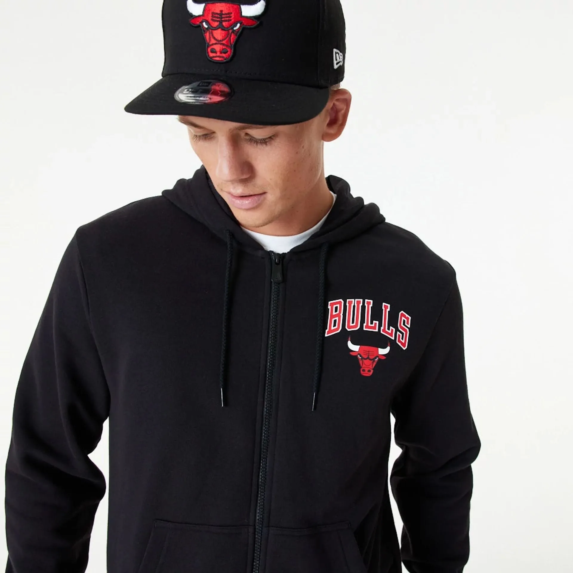 Chicago Bulls NBA Essential Black Full Zip Hoodie