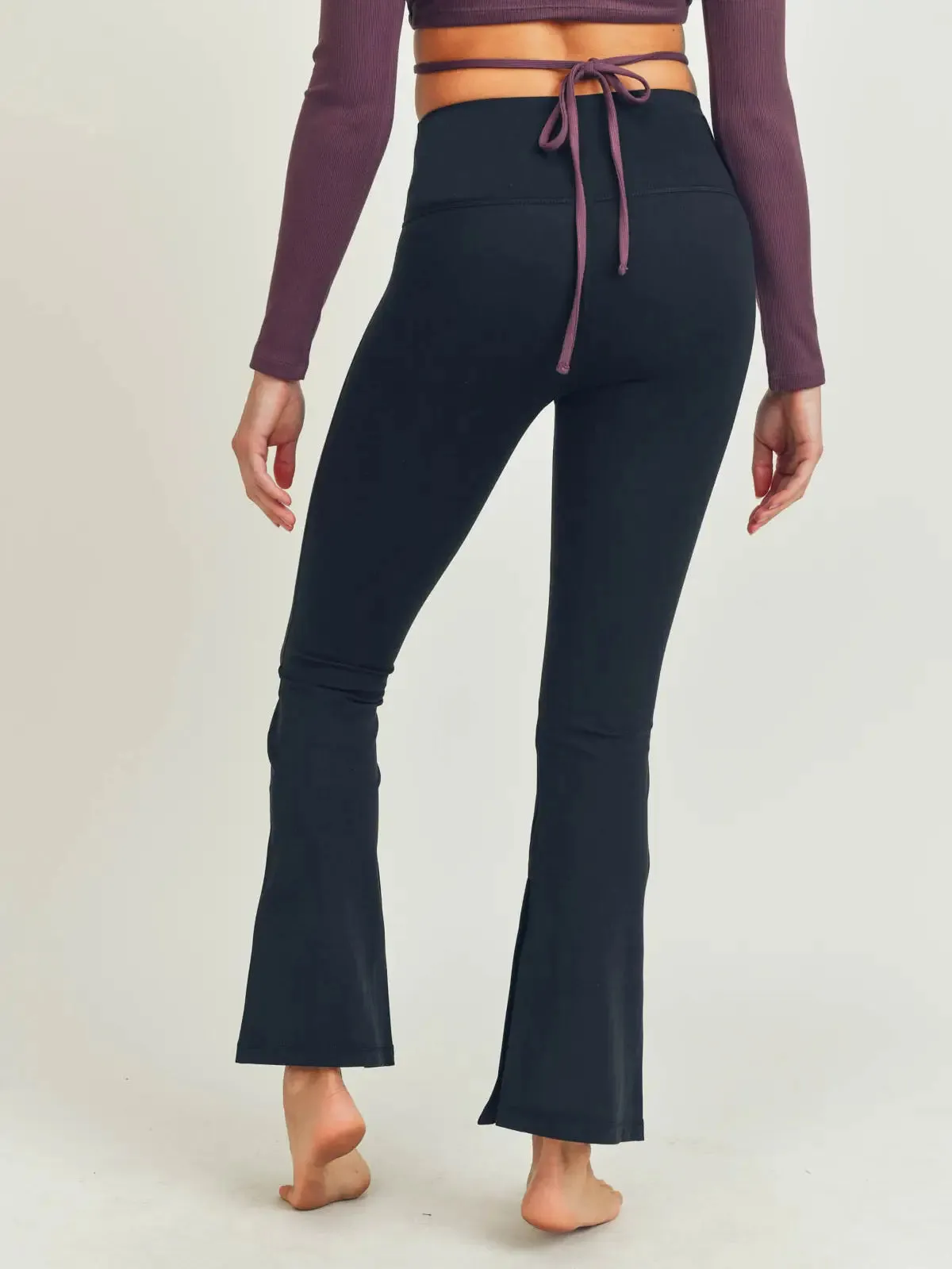 High-Waisted Flare Legging