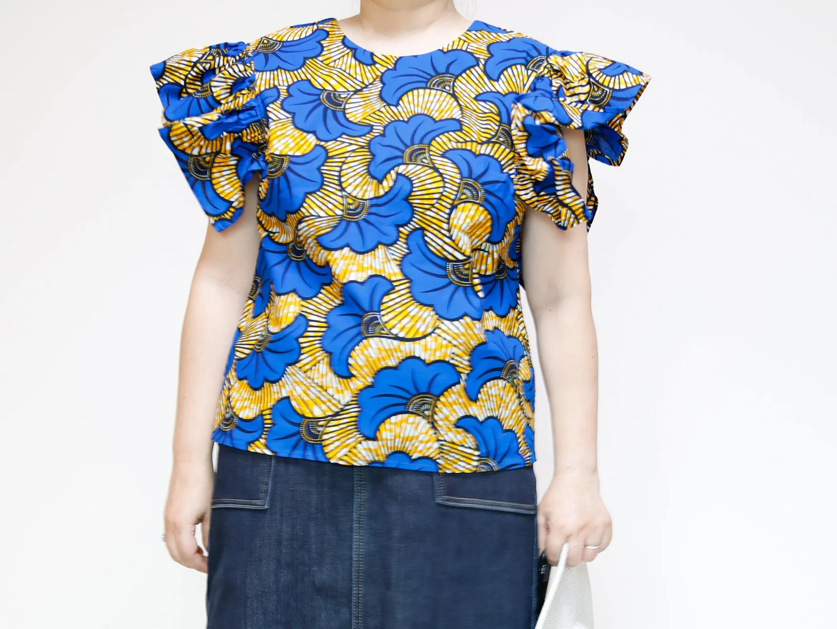 <S24-001> AFRICAN TOPS