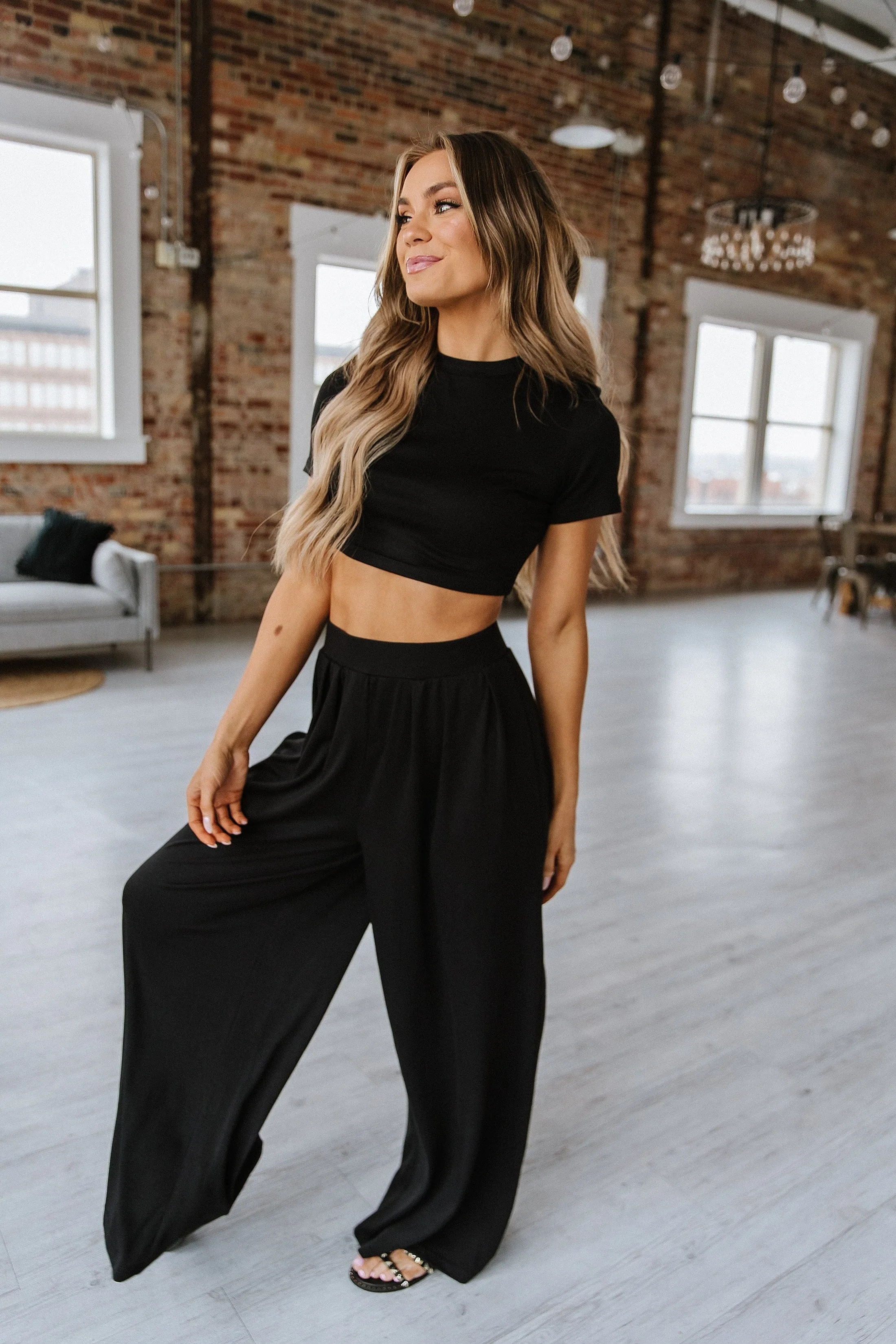 SALE - Levi Crop Top & Wide Leg Pants Set | S-XL